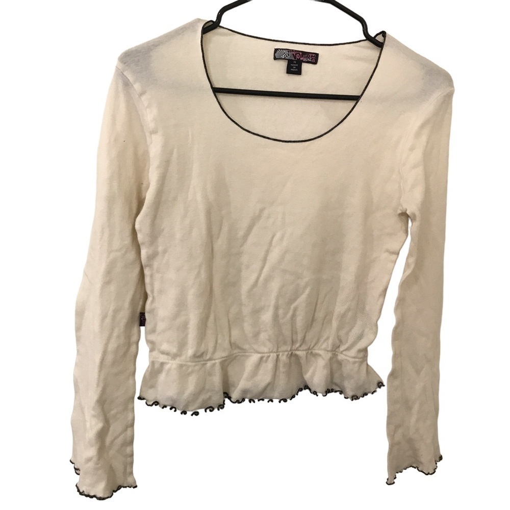 3/$15 Volcom girls kids long sleeve off white top